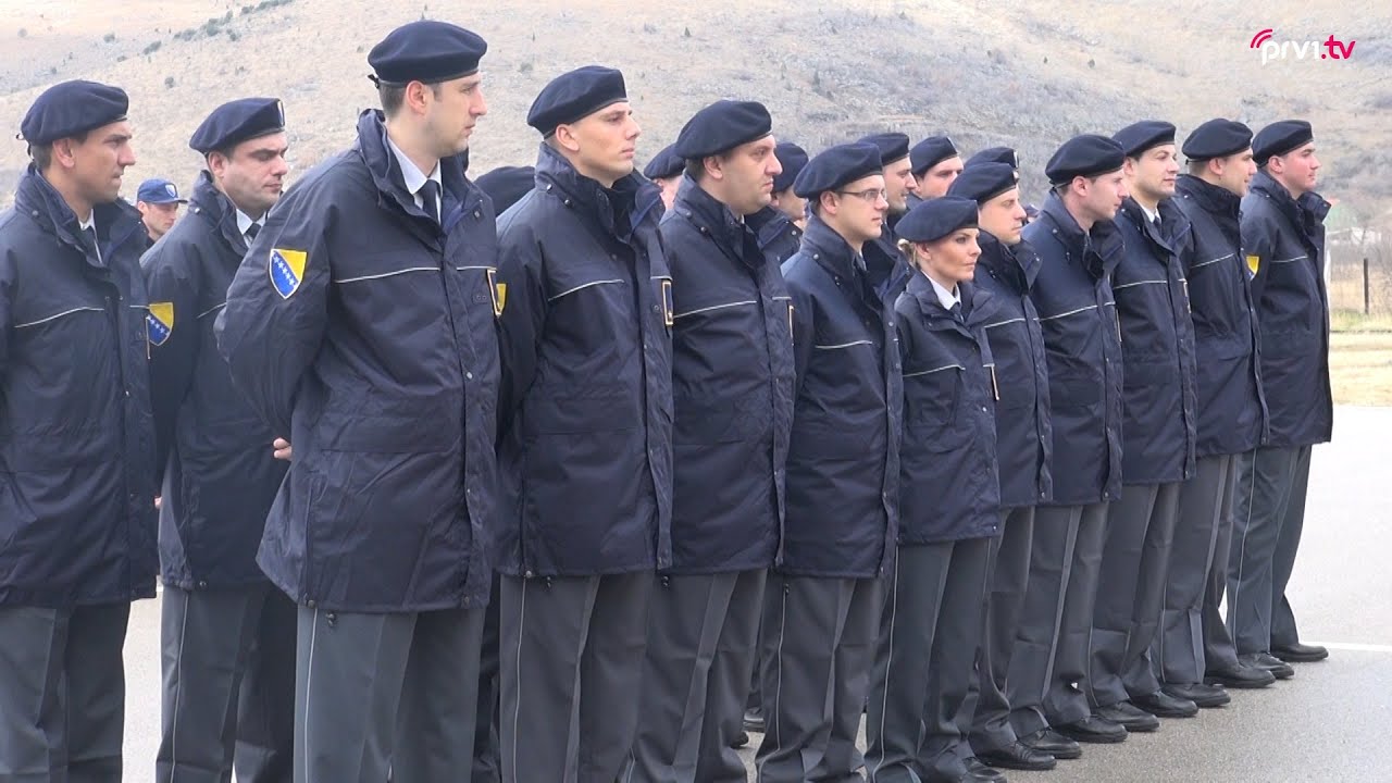 Promocija i prisega 20 mlađih inspektora Granične policije BiH