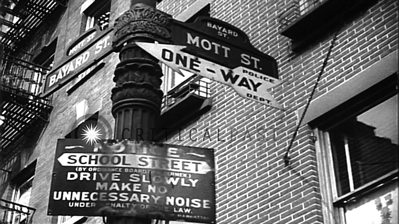16 million men register themselves in United States for the WWII draft, and Presi...HD Stock Footage