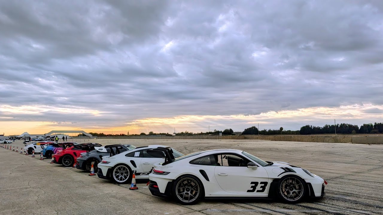 Porsche 911 GT3 RS @ Sebring International Raceway (PB: 2:10.37)