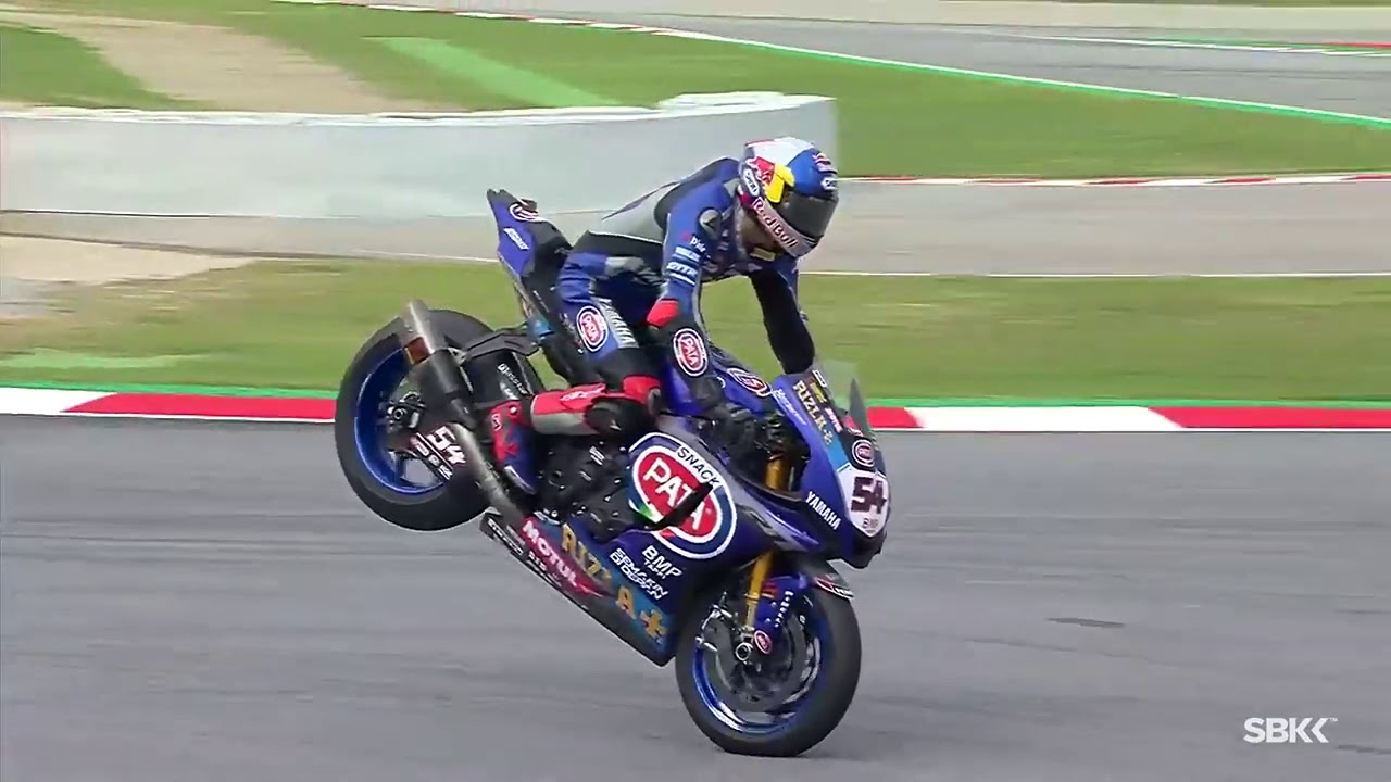 Incredible STOPPIE from Toprak at the #CatalanWorldSBK