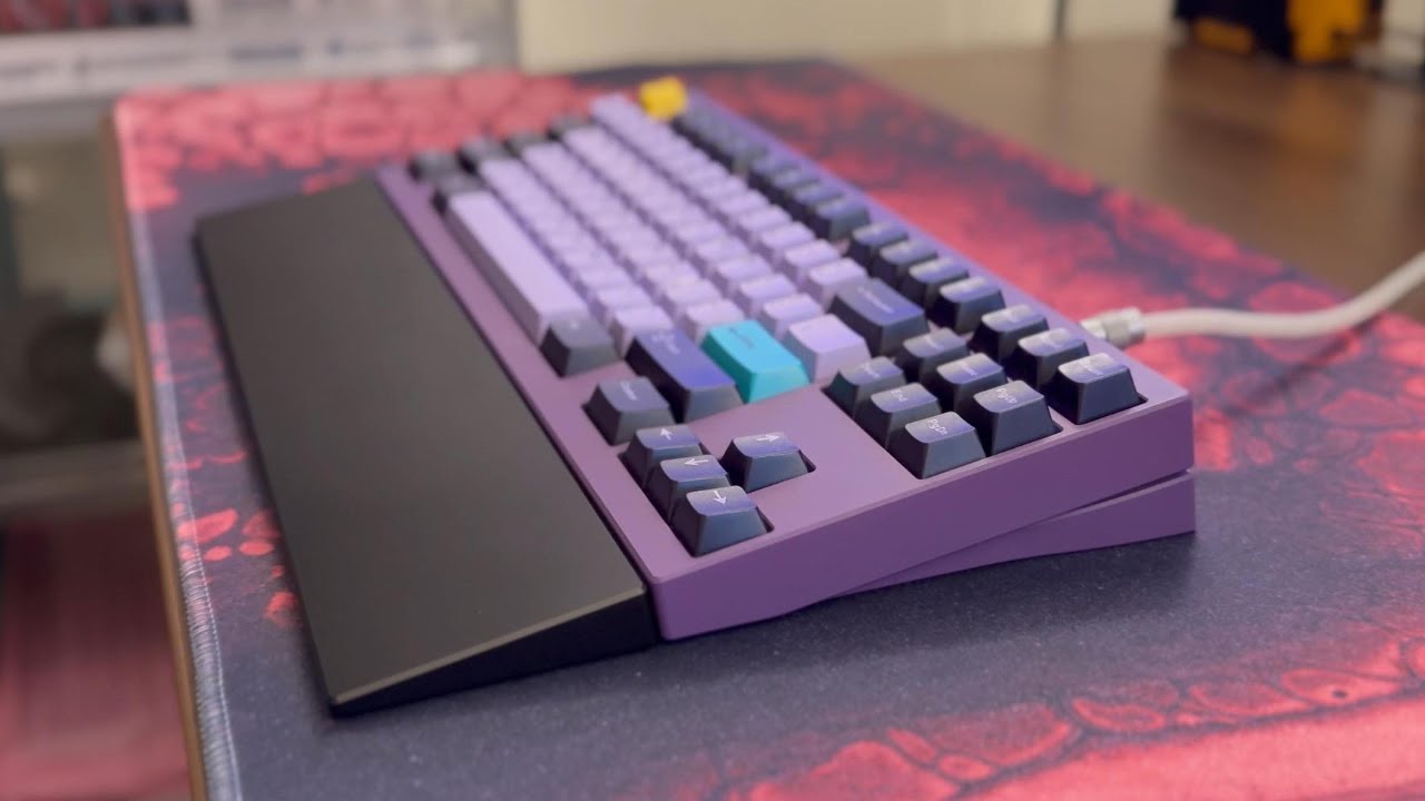 F1-8X v2 Hyperbeige (PC plate) | MX Black Teal Stem | GMK Taro