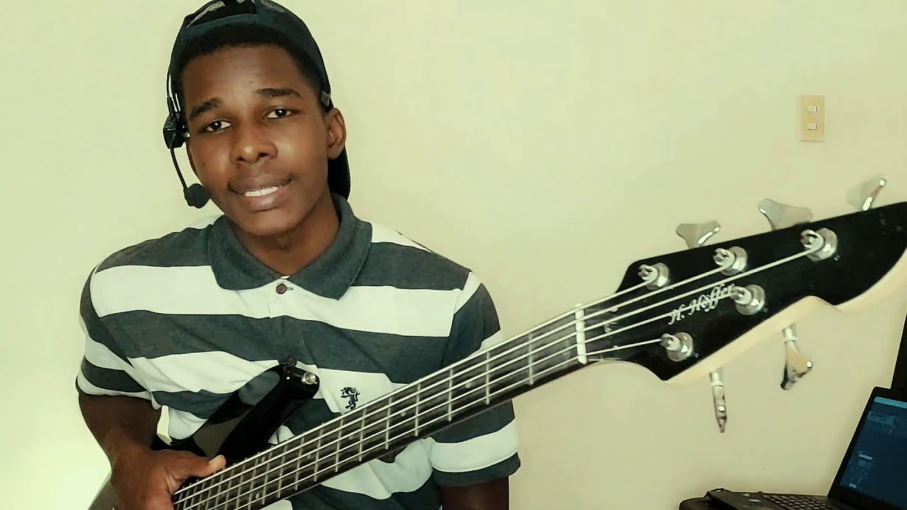 COROS, CANCIONES LENTAS DE ADORACION EN EL BAJO ELECTRICO-(Hay momentos tan especiales) GUITAR BASS