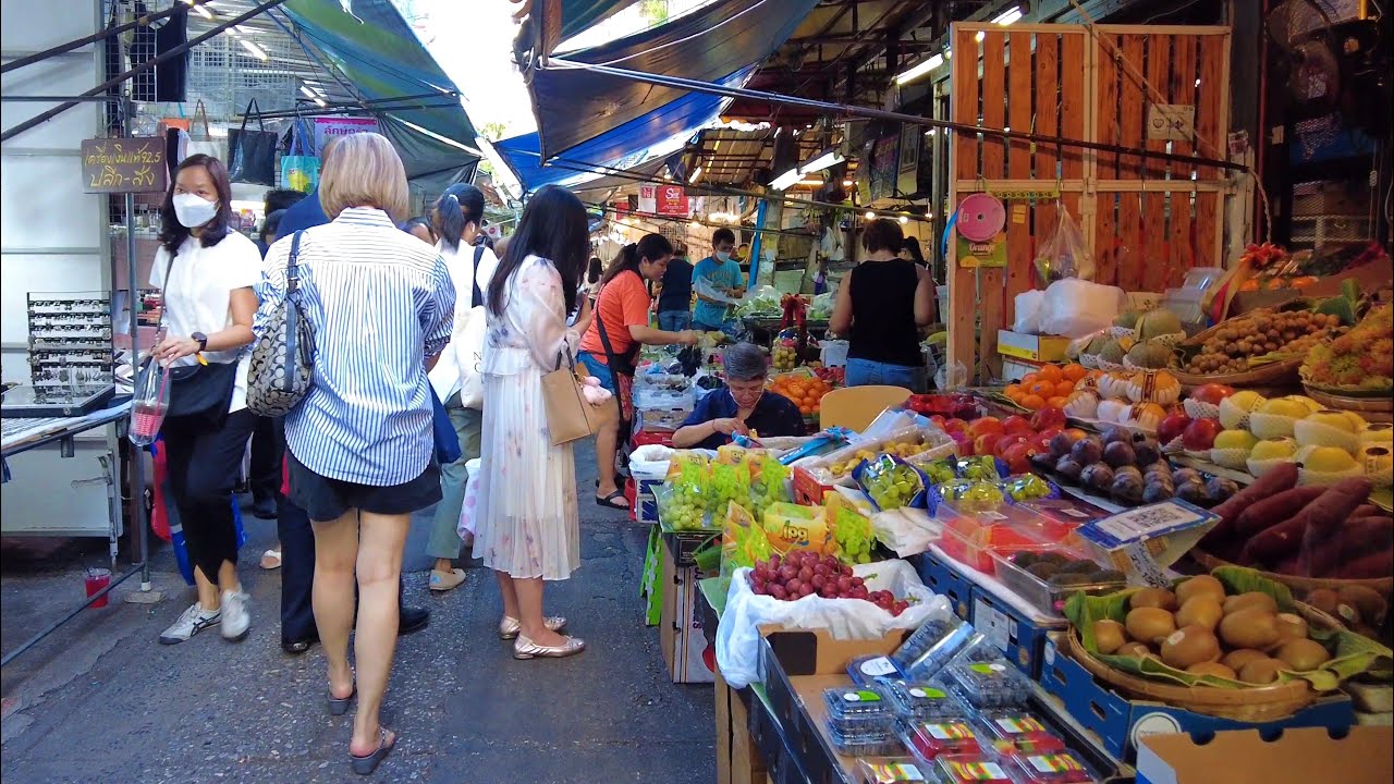 4K 🇹🇭 Bangkok City Walking | Chong Nonsi and Silom Soi 3 Area