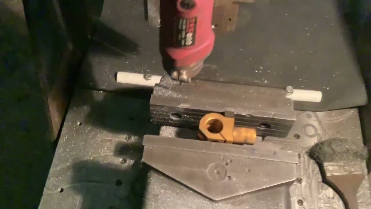 คว้านปะกับแฮนด์ Robot ดว้ย CNC