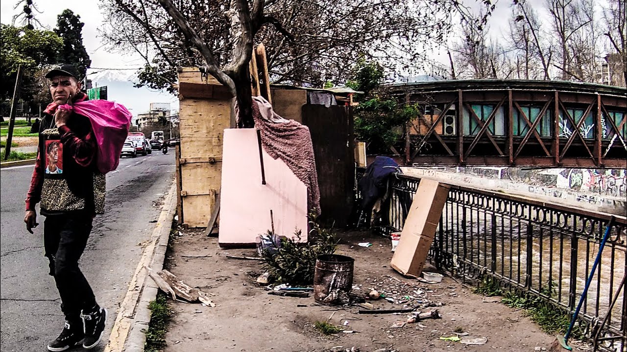 11 RUCOS en 700 mts. de RÍO MAPOCHO (Santiago)