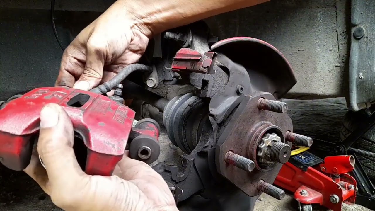 Ganti Seal kit & kampas rem depan starlet kapsul ep81
