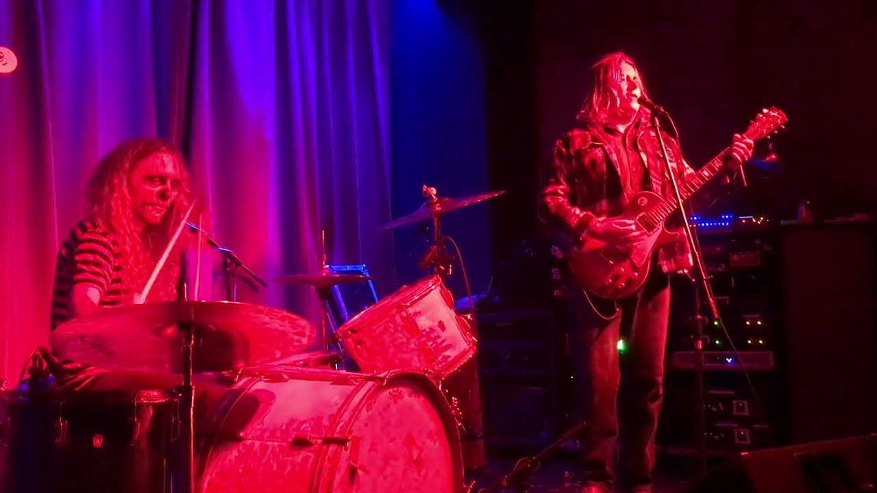 Poor Willy Boys (Ty Segall CCR Cover band) - Live at The Airliner, LA 10/27/2022