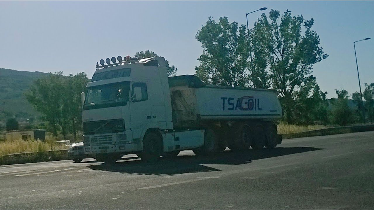 Volvo FH16 520 TsaGoil open pipe sound