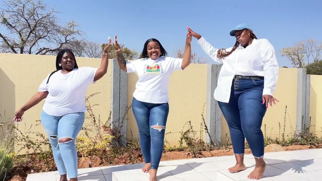 Plus Size Models RSA |  Zinhle,Zivele,Zinhle