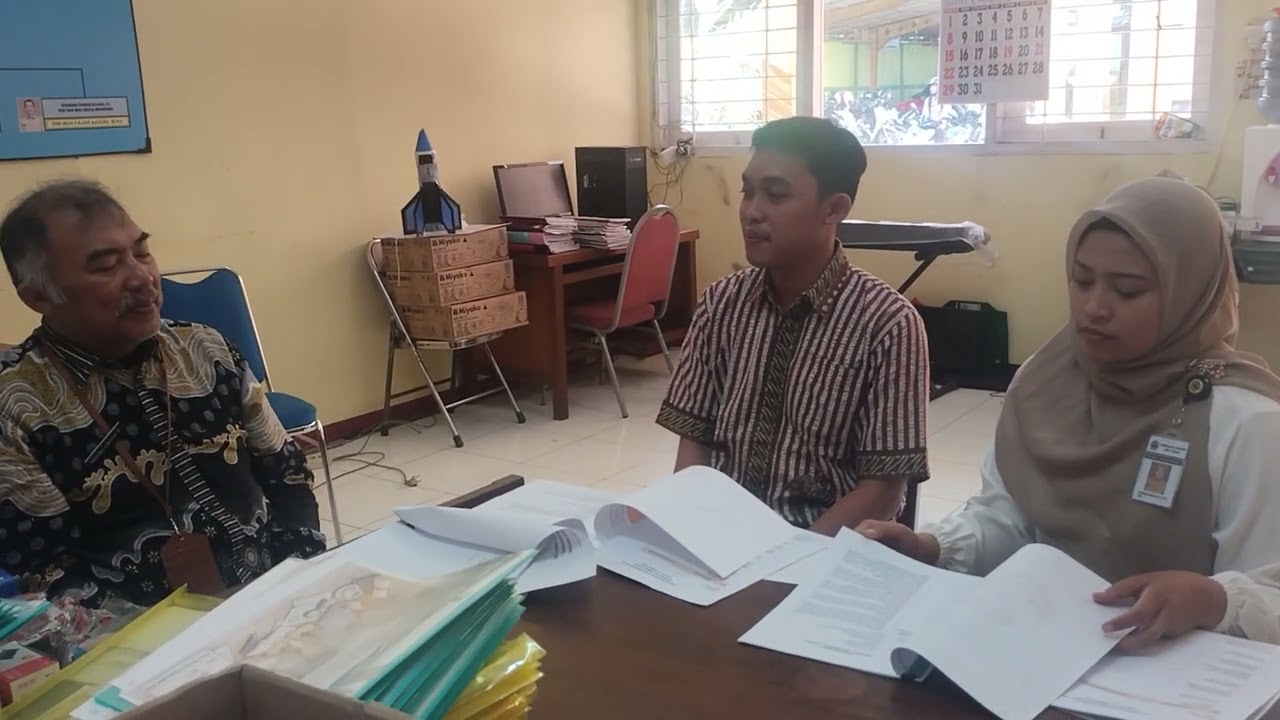 Contoh Pra Supervisi atau Observasi Kelas. SMAN 12 Semarang. Maret 2026..Model : Agung-Reza-Susan