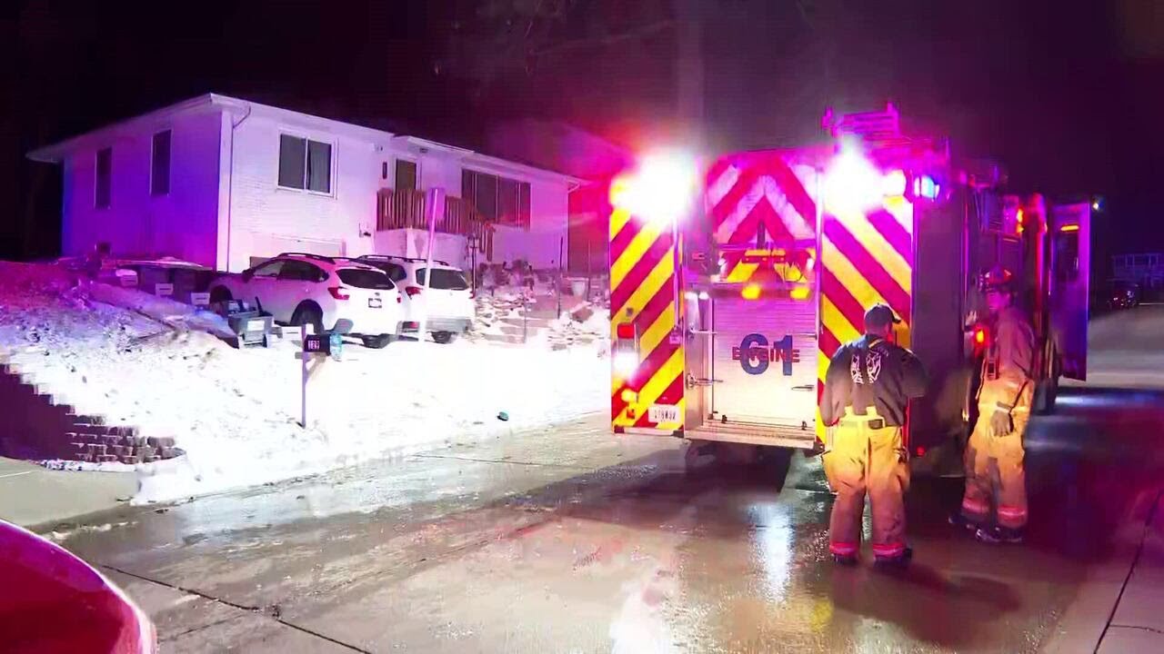 Пожарные потушили пожар в жилом доме в Каунсил-Блаффс.