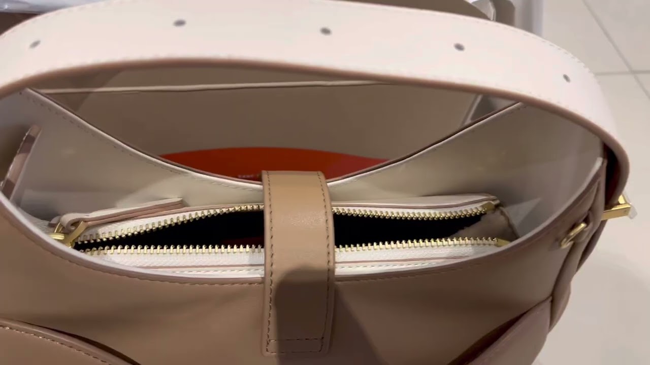 Oleada mini Reverie Hobo bag unboxing