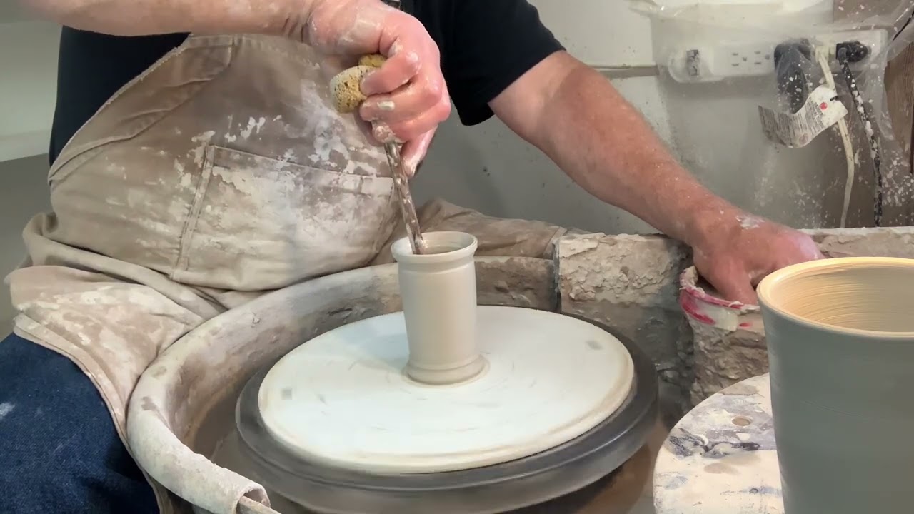 Glasses and small coffee mugs.