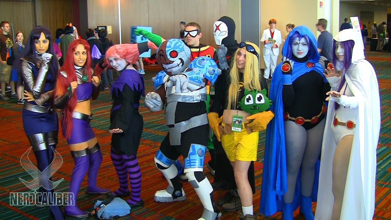Teen Titans Cosplayers at ConnectiCon 2013