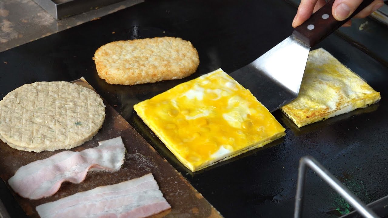 이삭토스트 불닭 토스트 | Spicy Fire Chicken and Deep Cheese Bacon Toast, Isaac Toast | Korean Street food