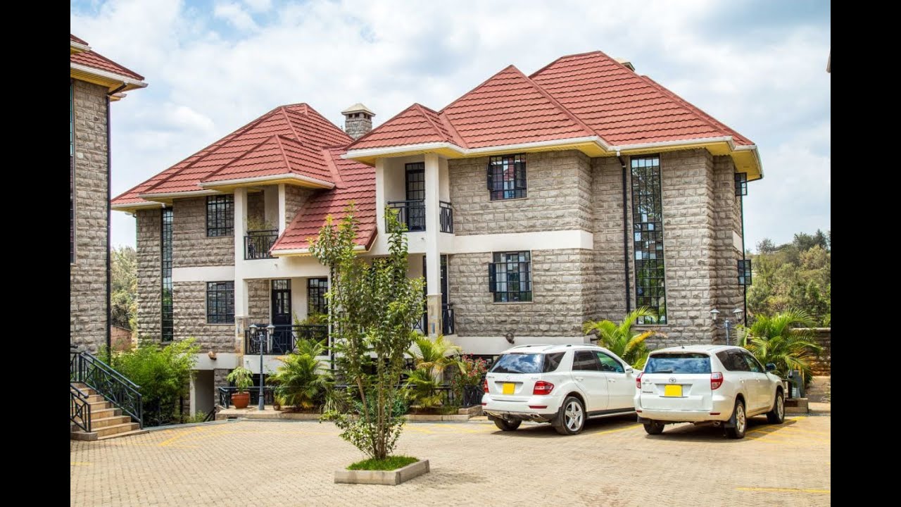 4 Bedroom All Ensuite Townhouses with DSQ in Ongata Rongai. 5 minutes from Magadi Road.