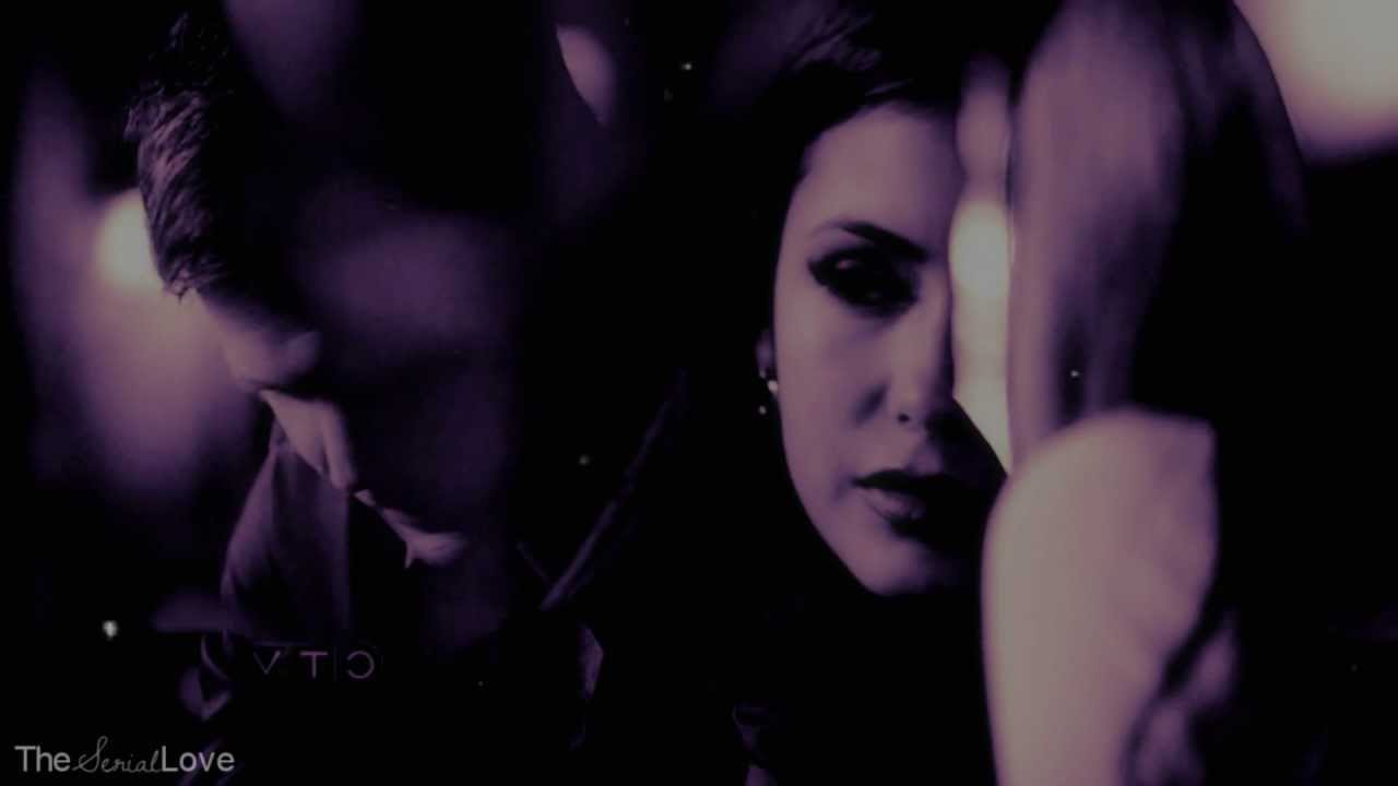 elena/alaric; broken heart [AU]