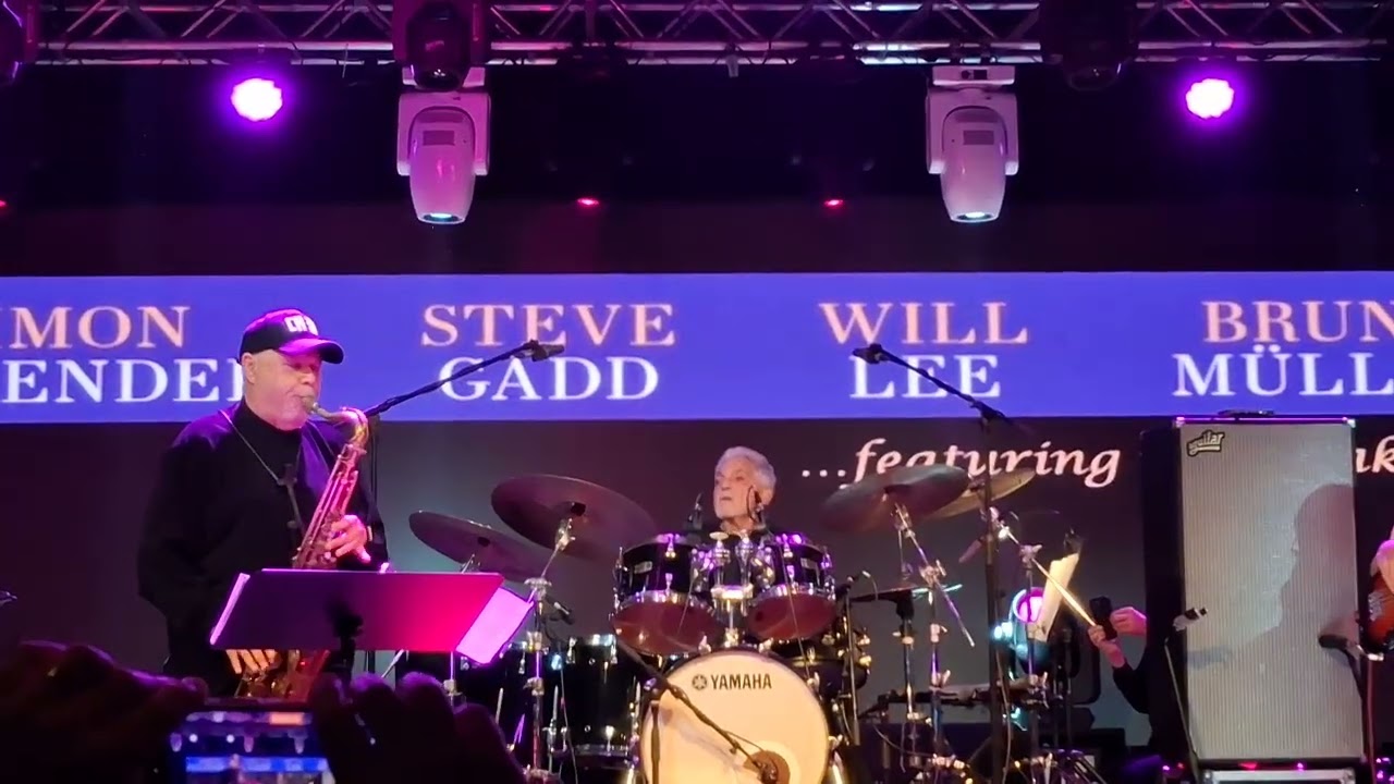 STEVE GADD (80y/o), Simon Oslender, Will Lee, Bruno Müller, Tony Lakatos. [Budapest - Akvárium klub]