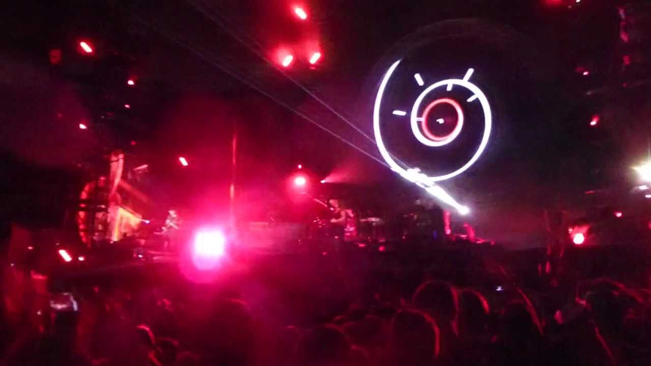 Coldplay - Clocks - Live @ Stade de France le 02 09 2012