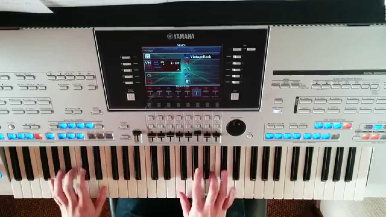 Moonlight Shadow (Tyros 4 Cover)