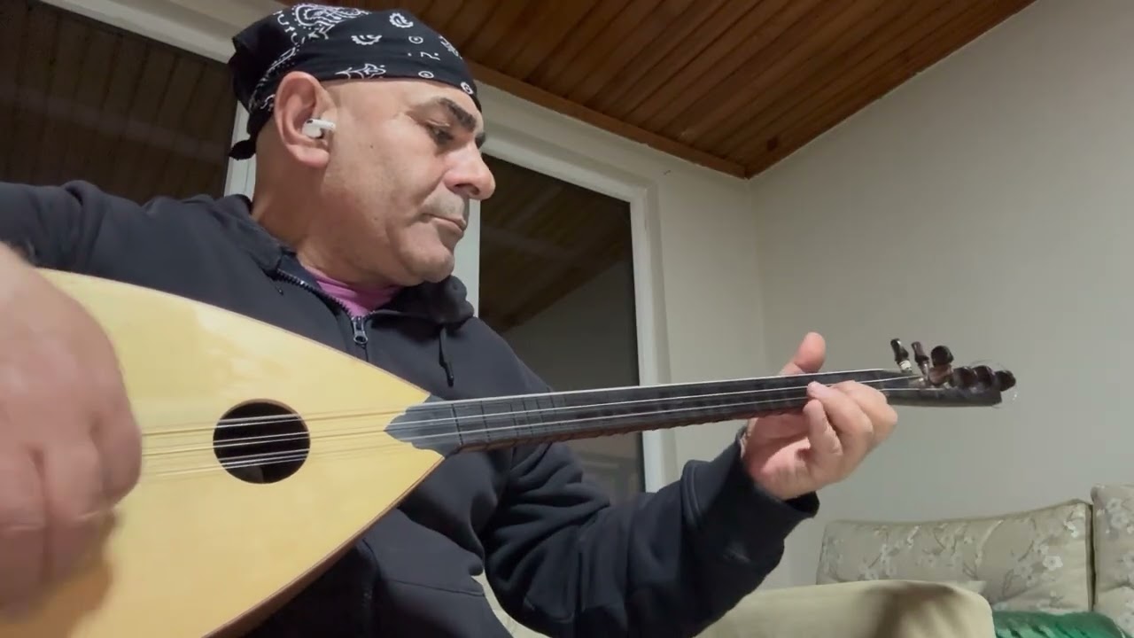 Burçak Tarlası. Ruhi Su.  Turkish folk music