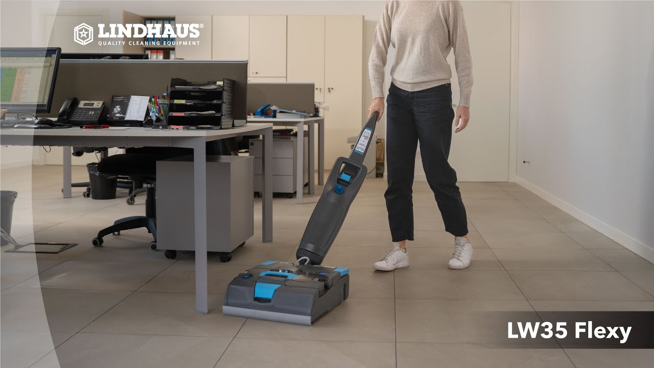 LW35 Flexy - pulizia di uffici / cleaning of offices