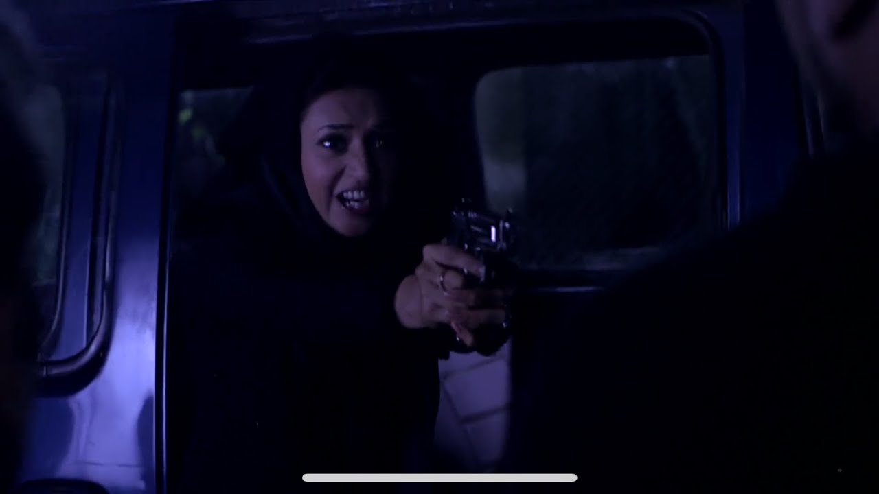 ईशिता ने उठाए बंदूक़ अपनी जान बचाने के लिये !! Yeh Hai Mohabbat Hai star plus 