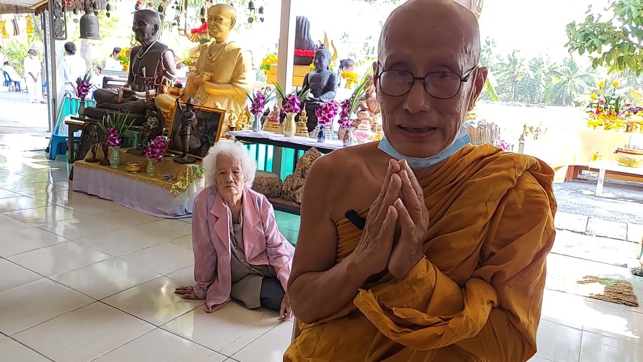 หลวงพ่อหายดีสบายตัวหลังจากมาพุทธะสถานคลายทุกข์ จากที่ปวดมา 10 ปี