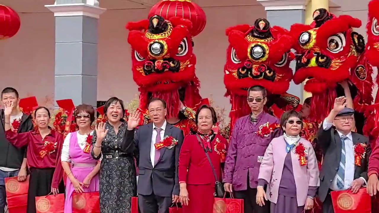 台山百曉：今日分享視頻拍攝地點是台山市三合鎮新安墟，重修育英學校剪綵慶典活動，從這裡出去的學子紛紛從世界各地回來慶賀這個美好時刻！#台山 #taishan #taishanese 