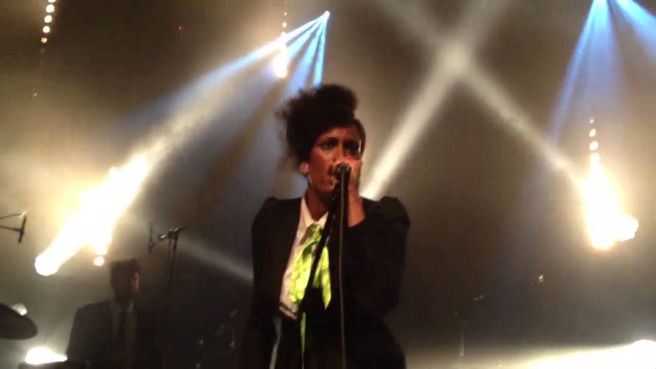 Sandra Nkak&eacute; - You'd Better Dance - Saint Germain en Laye