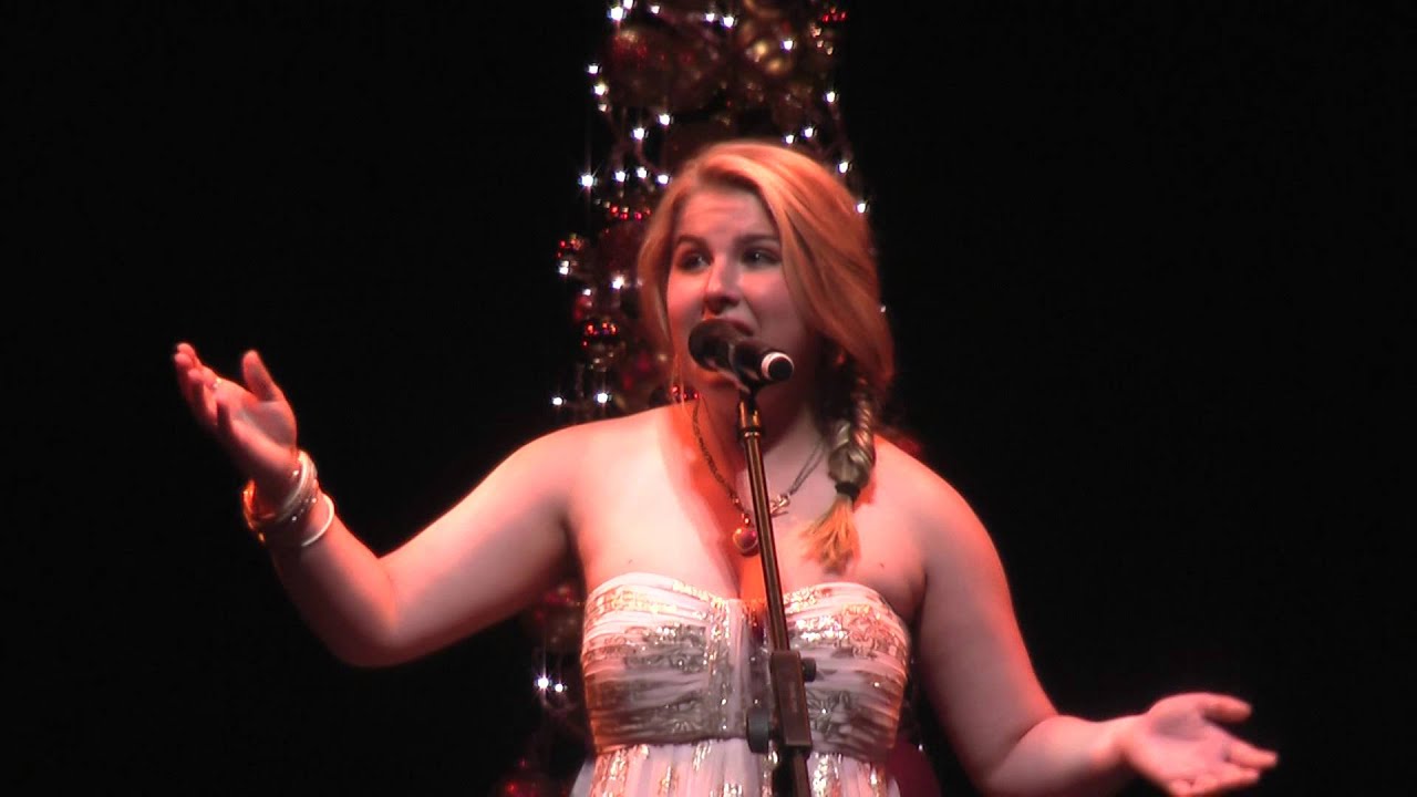 Amber Reid at the Crown Theatre - Xmas Concert 2013 -  White Xmas