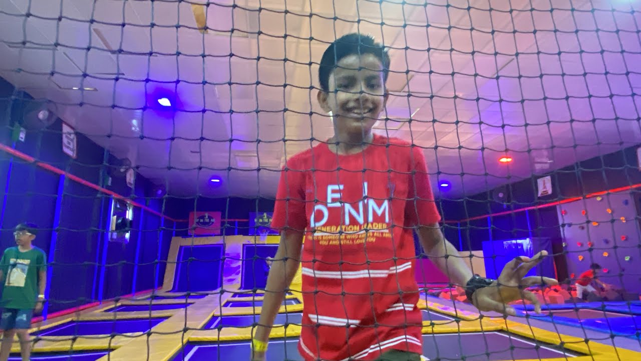 Up in the Air Trampoline Park, Vasai West