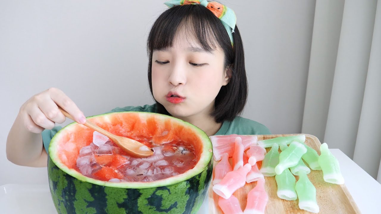 🍉시원한 수박 화채 먹방 _ 나도 포레스트🌿여름편 대개봉 그리고 닉클립 :D