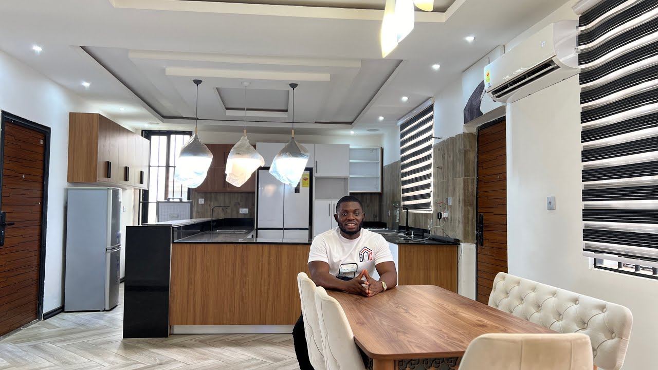 4bedroom storey building semi furnished located at Lashibi sakumono