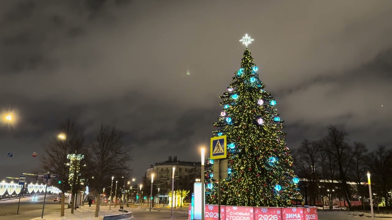 Walking in Moscow 