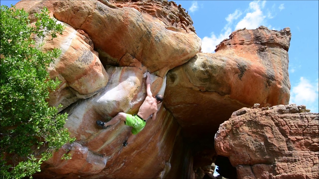 Rocklands「Witness the Sickness（三段＋・8a）」　★★★