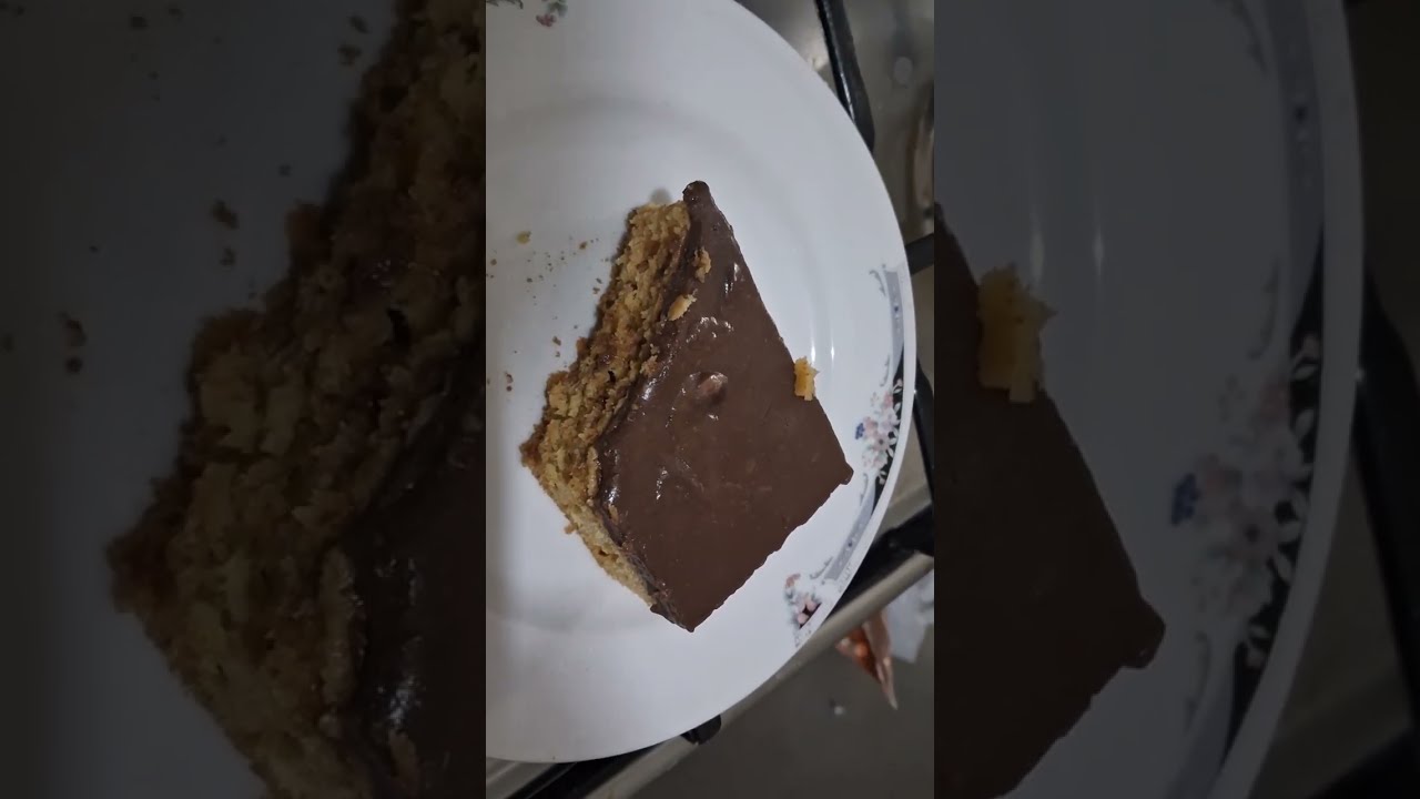 كيك الشيكولاتة بالماء الساخن