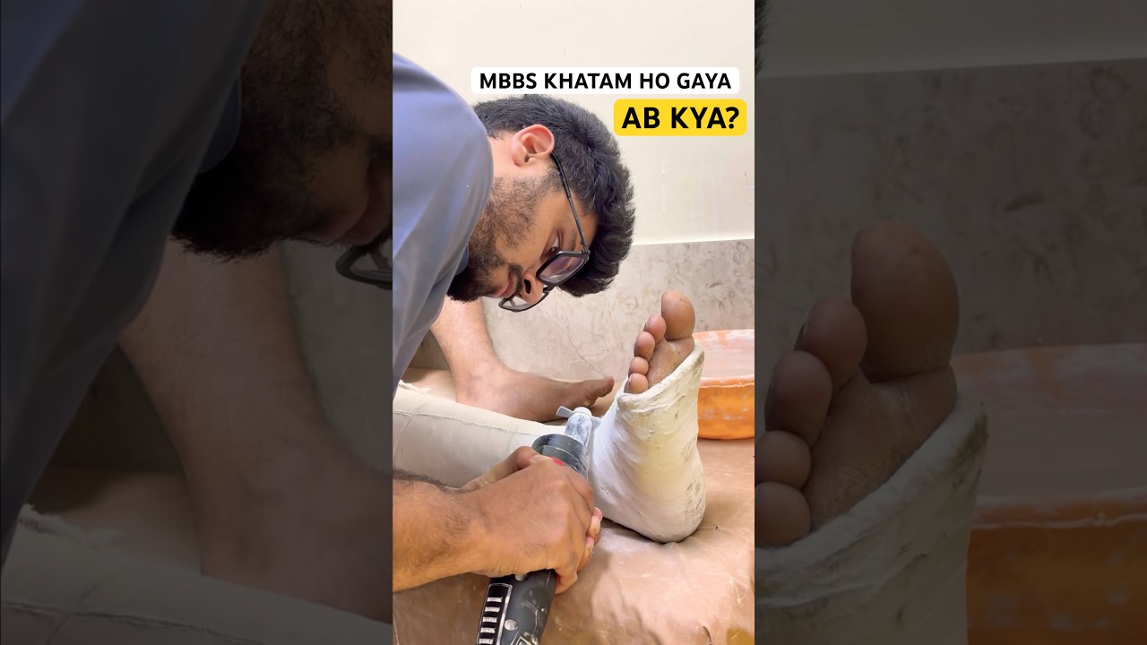 MBBS khatam hogya Phir Reality Ne Welcome Kiya😂#mbbs #neetexam #medico #neetmotivation