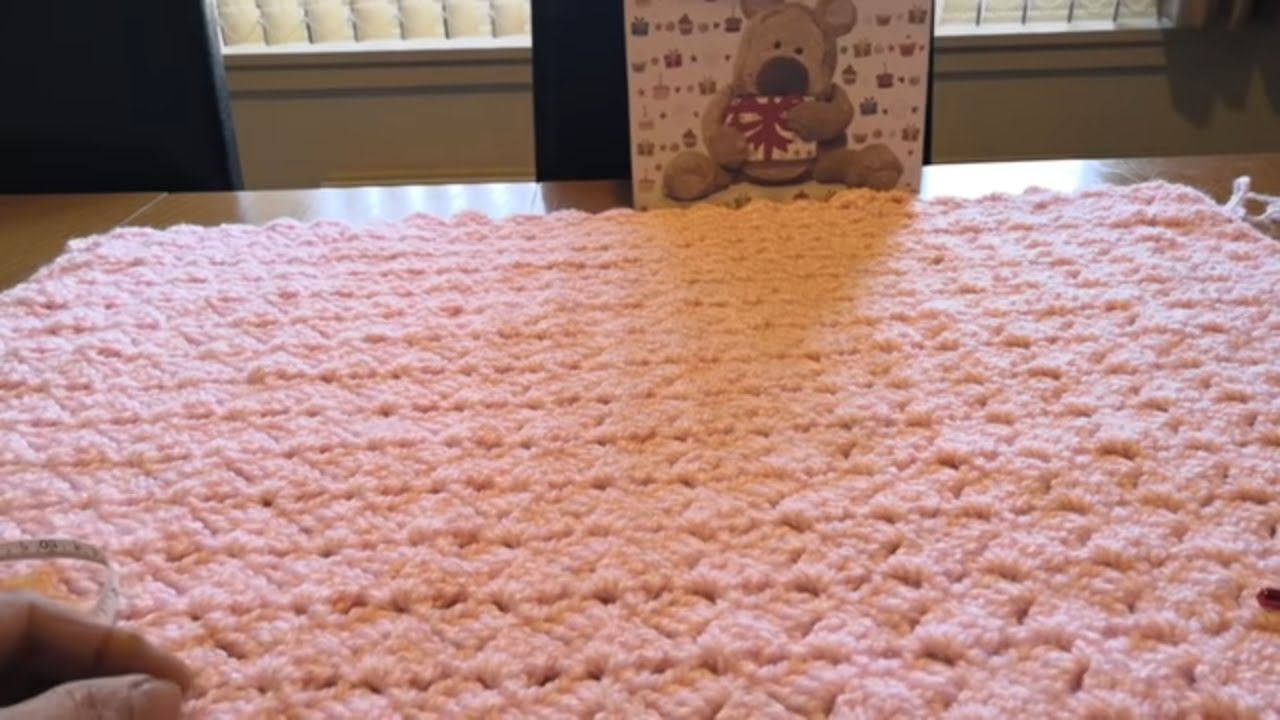 Manta para bebe em croché. Sarah. 1parte. Com Maria helena