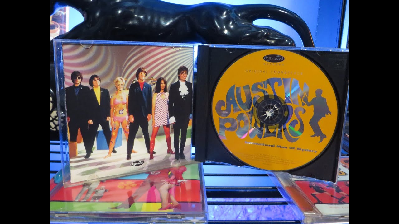 Austin Powers Soundtrack 08. Quincy Jones and his Orchestra - Soul Bossa Nova - Compact Disc 1997