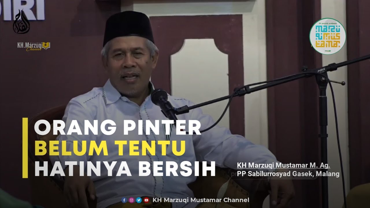 Haflah Al Falah Putri Ploso - KH Marzuqi Mustamar