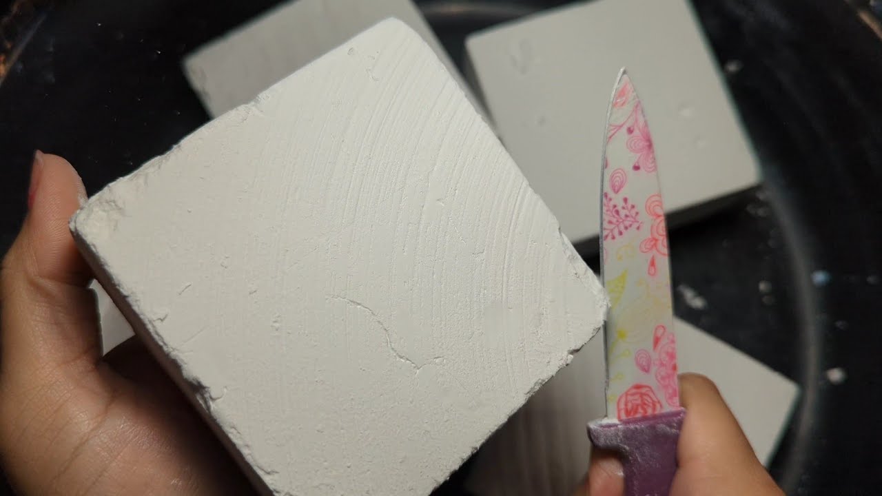 Soft Gym Chalk Shaves