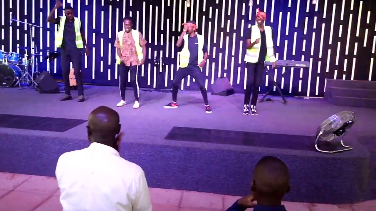 Watoto Lubowa Morph performance(tdc thanx 4 dancing 4 the Lord).