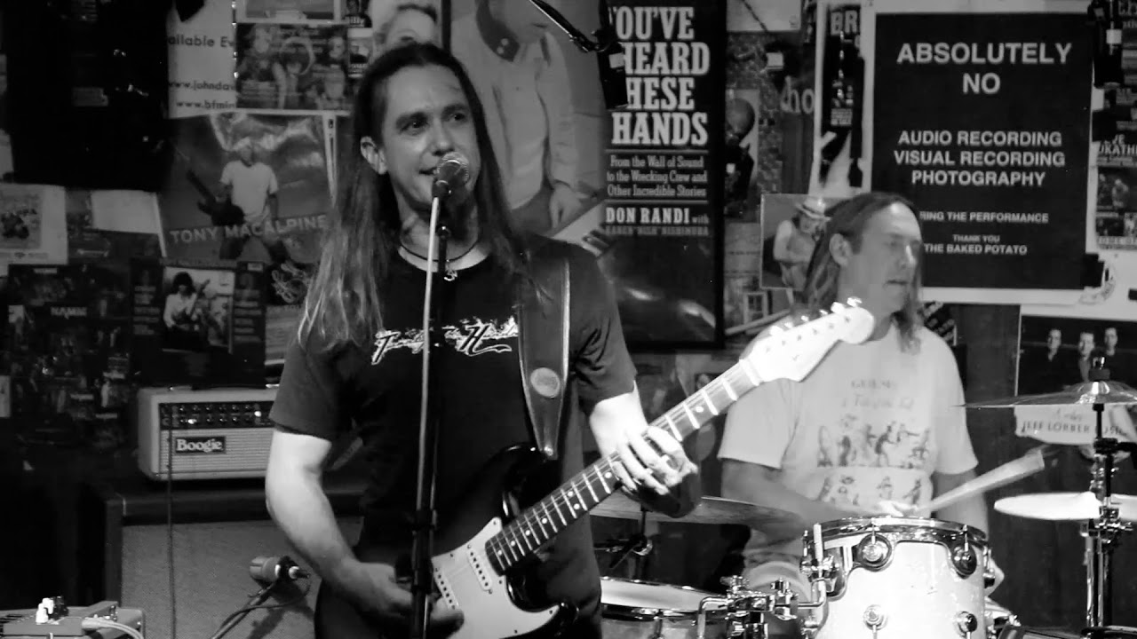 Mark Wells - Broken Glass - live at The Baked Potato