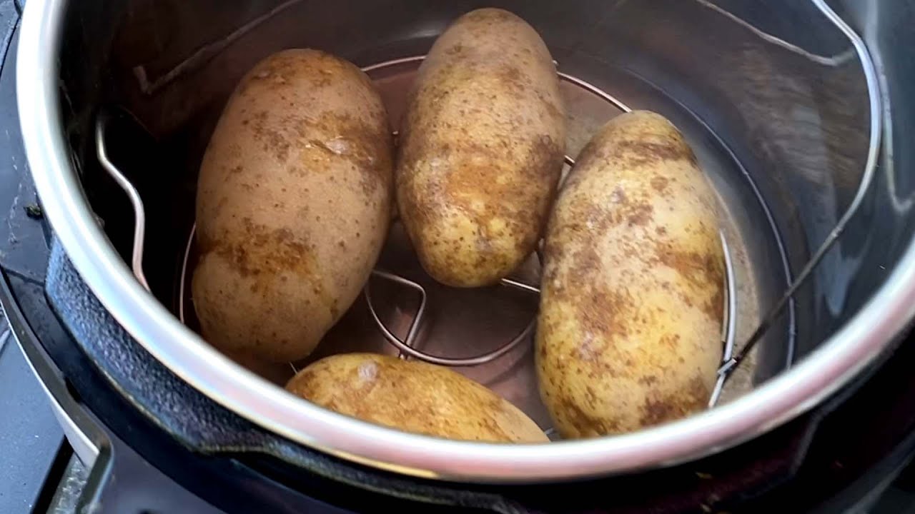 Рецепт запеченного картофеля в горшочке Instant Pot. Как приготовить целый картофель в горшочке I...