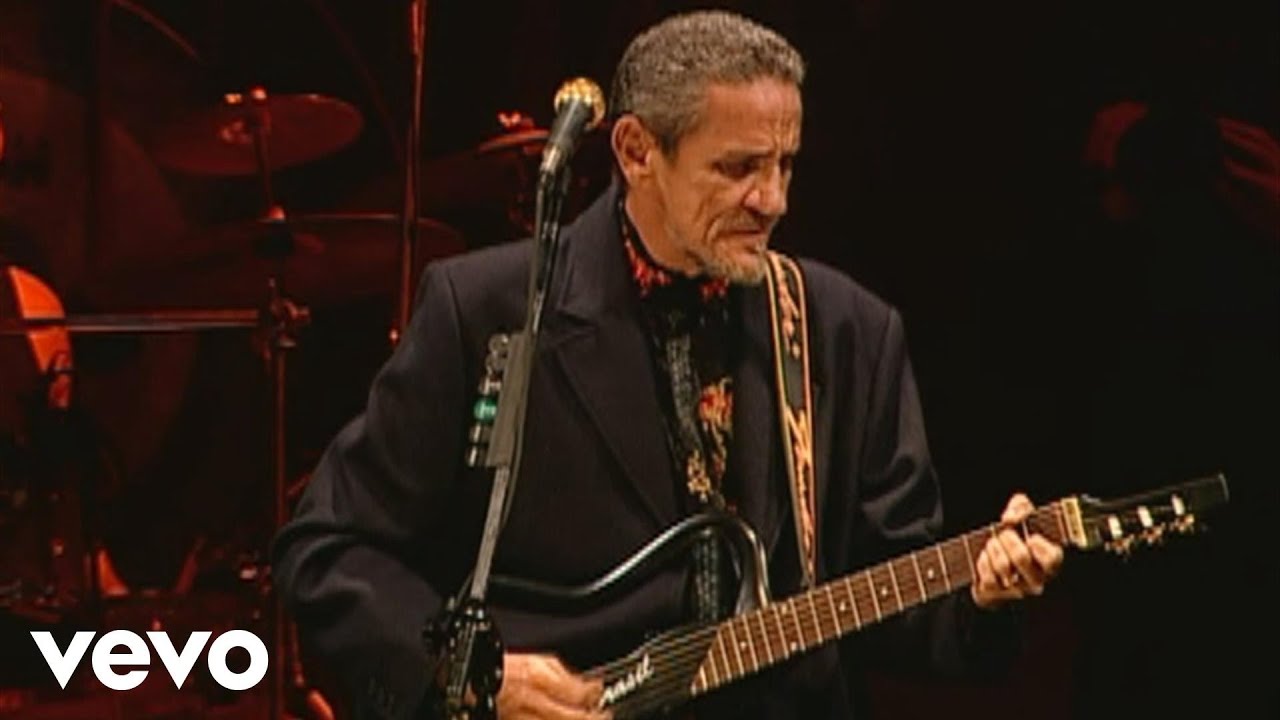 Último Pau de Arara / Bomba de Estrelas / Banquete de Signos (Ao Vivo 2005) (Clipe Oficial)