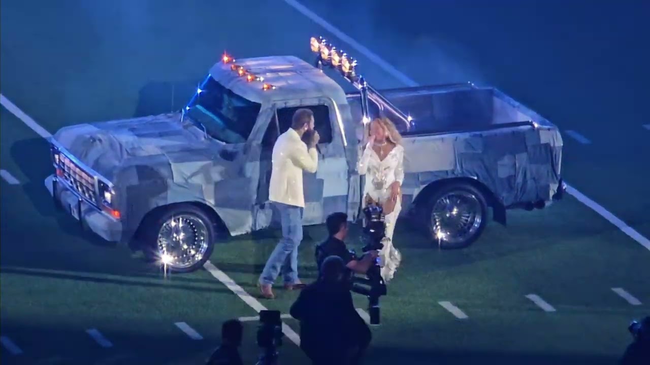 Beyonce on Christmas 2024 at the Texans vs Ravens game half time show. Also Post Malone & Shaboozey.