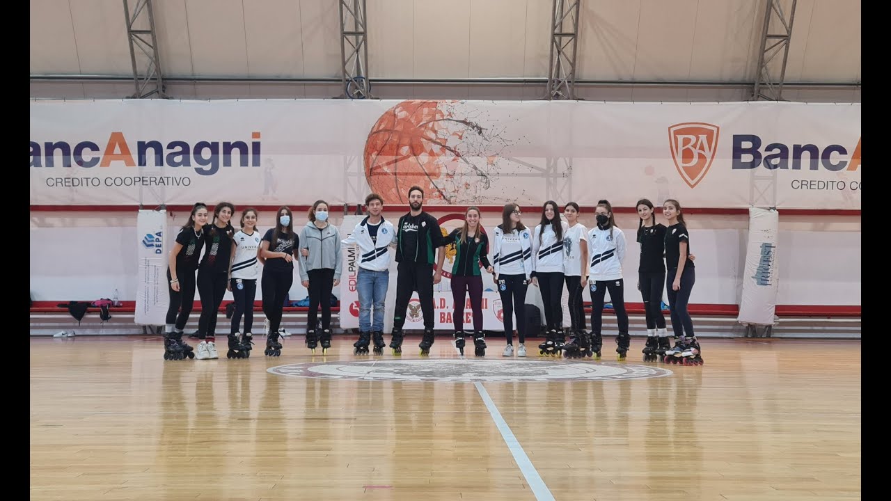 ALLENAMENTO DI PATTINAGGIO  FREESTYLE CON LA SQUADRA DEL UNIVERSE SKATING