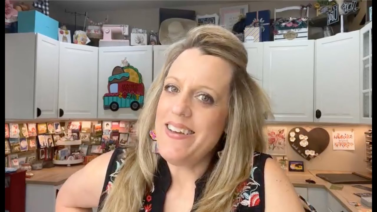 Facebook Friday- Queen Bee 🐝 (recording)
