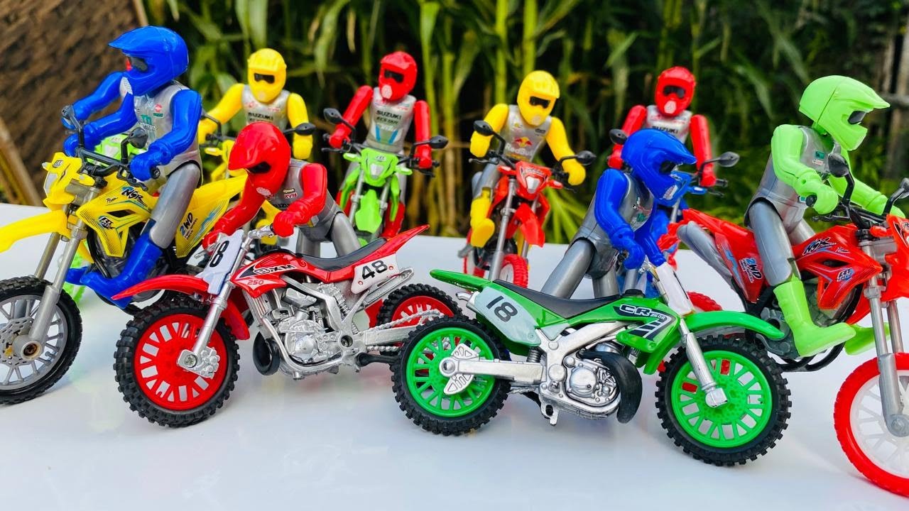 Motocross Challenge Extreme Arena, Team CRF250 vs Team YZ250 World Class Battle